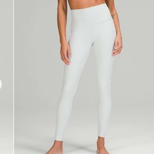 Lululemon Align High-Rise Pant 28"
Ocean Air size 8